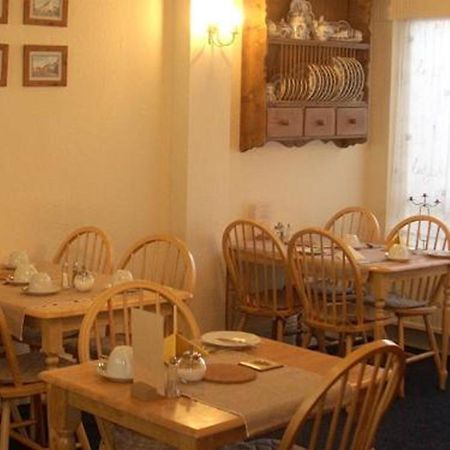 Bed and Breakfast The Adelphi Paignton Esterno foto